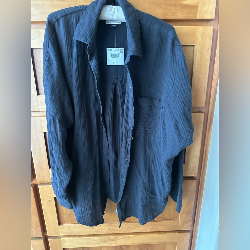 American Eagle Outfitters Black Textured Crop Top